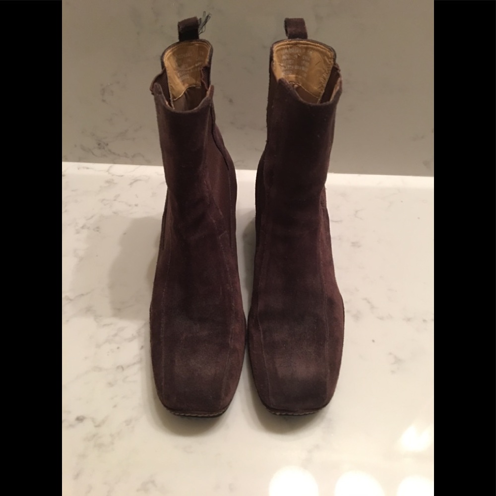 Rock port brown suede boots